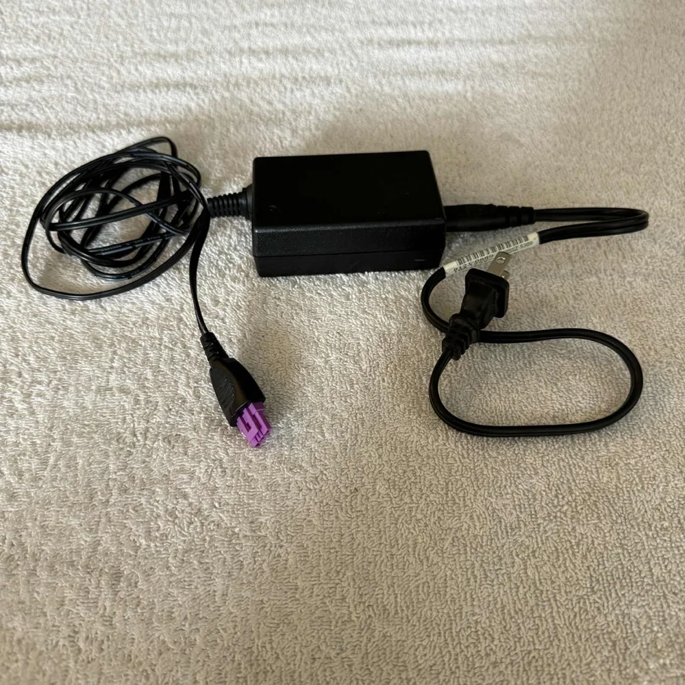 HP AC power adapter model 0957-2269 Computer Cable Adapter
